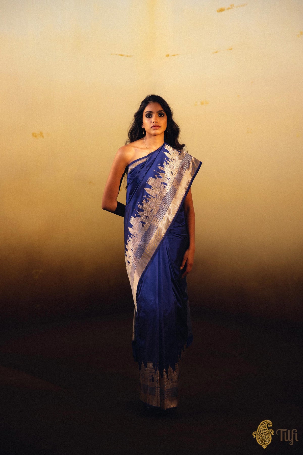 &#39;Kashi&#39; Midnight Blue Pure Katan Silk Banarasi Handloom Saree