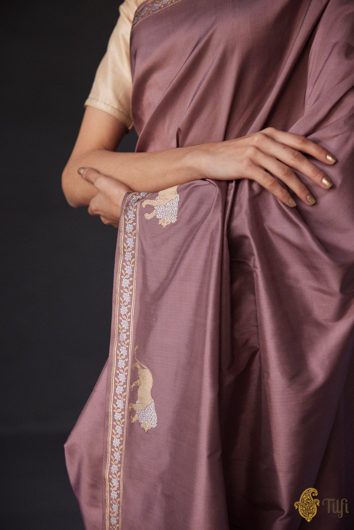 &#39;Pride of Lions&#39; Nude Pink Pure Katan Silk Banarasi Shikargah Handloom Saree