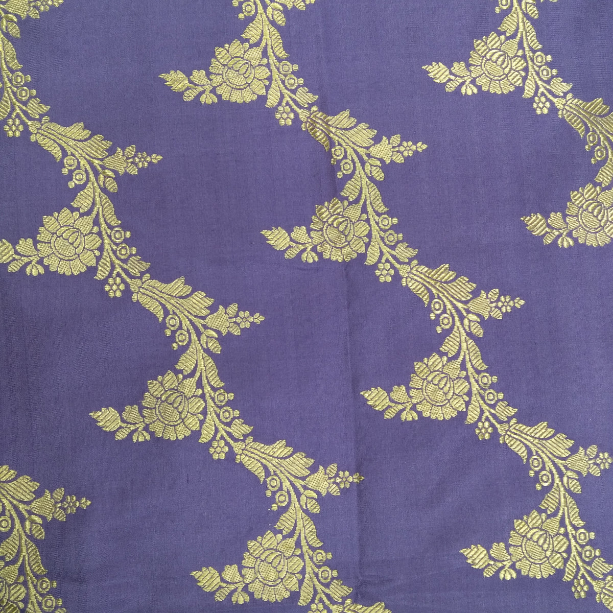 Pre-Order: Green-Purple Pure Katan Silk Banarasi Handloom Saree