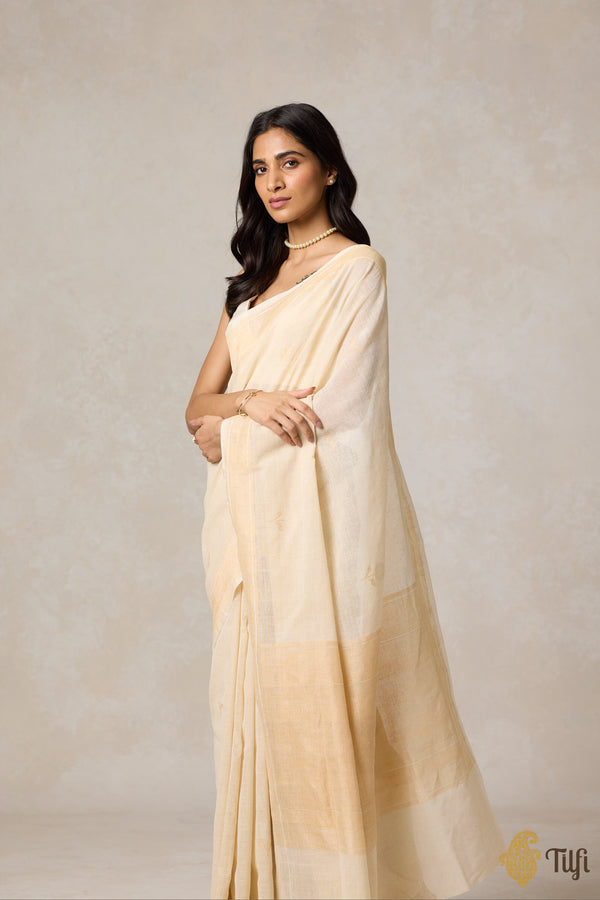 Off White Clean Finish Handloom Saree main image 0
