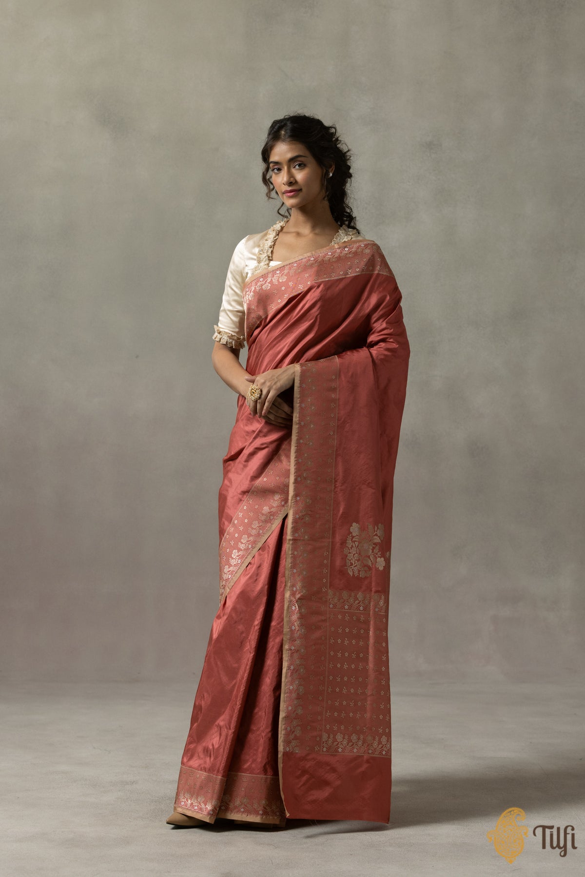 &#39;Isabelle&#39; Dusty Rose Pure Katan Silk Banarasi Handloom Saree