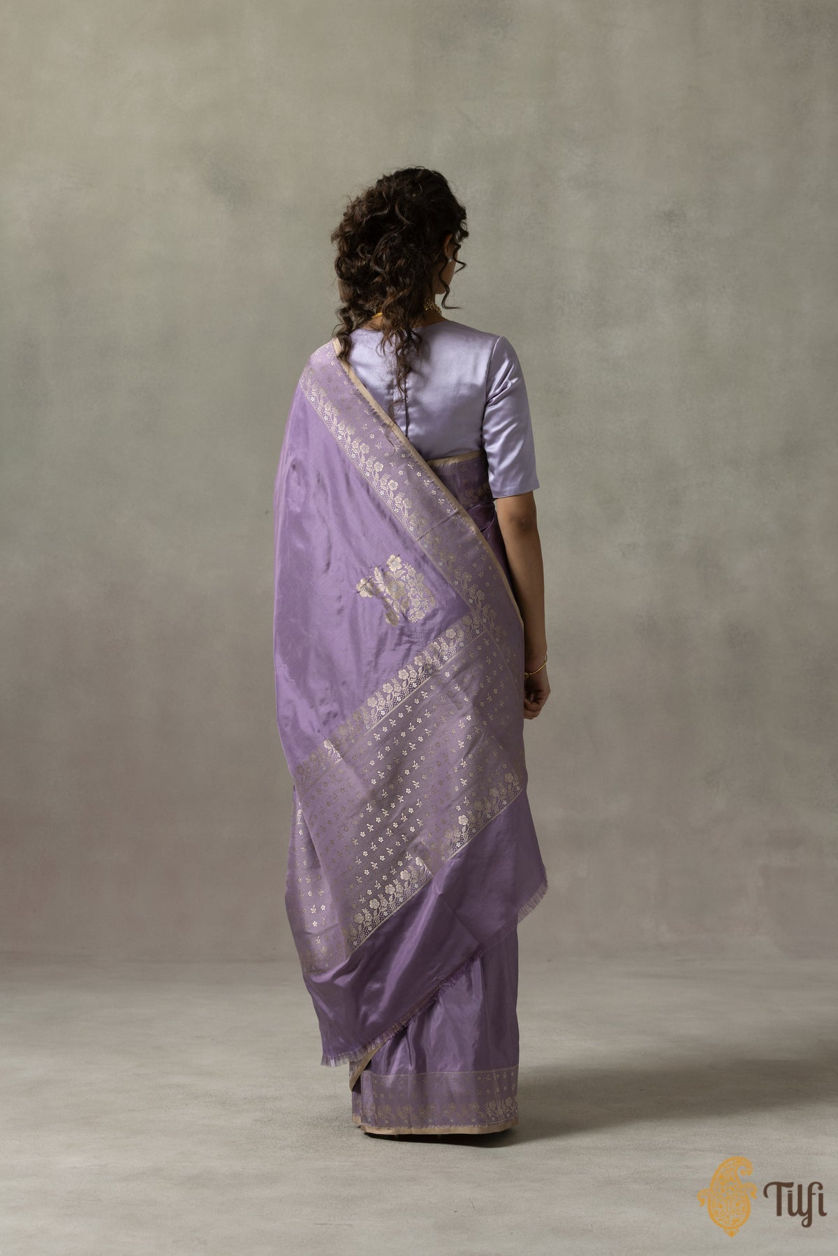 Pre-Order: &#39;Isabelle&#39; Lilac Pure Katan Silk Banarasi Handloom Saree