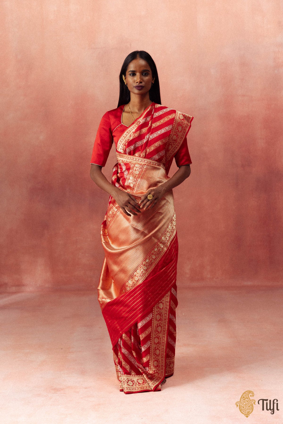 &#39;Hasanthi&#39; Red Pure Katan Silk Banarasi Handloom Saree