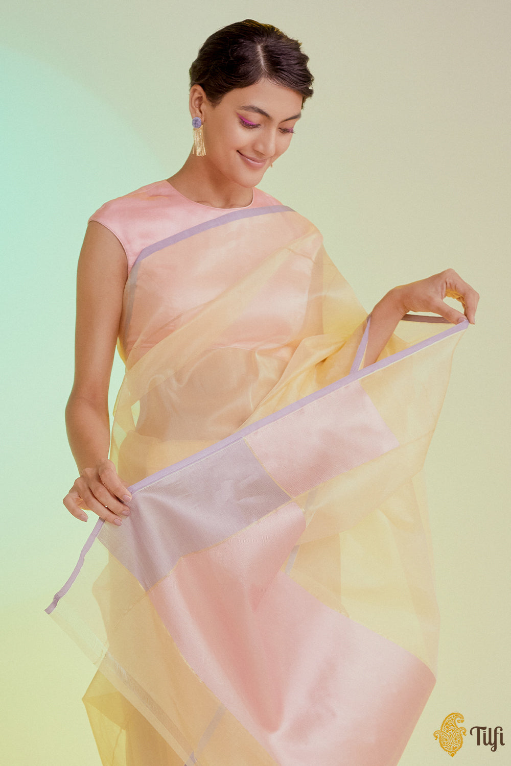Pre-Order: Pale Yellow Pure Kora Silk Banarasi Handloom Saree