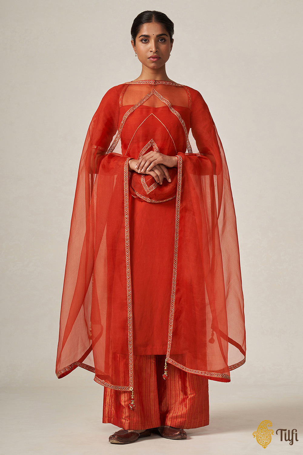 &#39;Kaumari&#39; Rust Red Pure Handloom Silk Brocade Suit Set