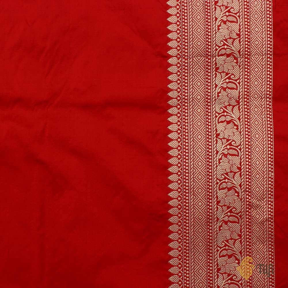 Off-White-Red Pure Katan Silk Banarasi Kadiyal Handloom Saree