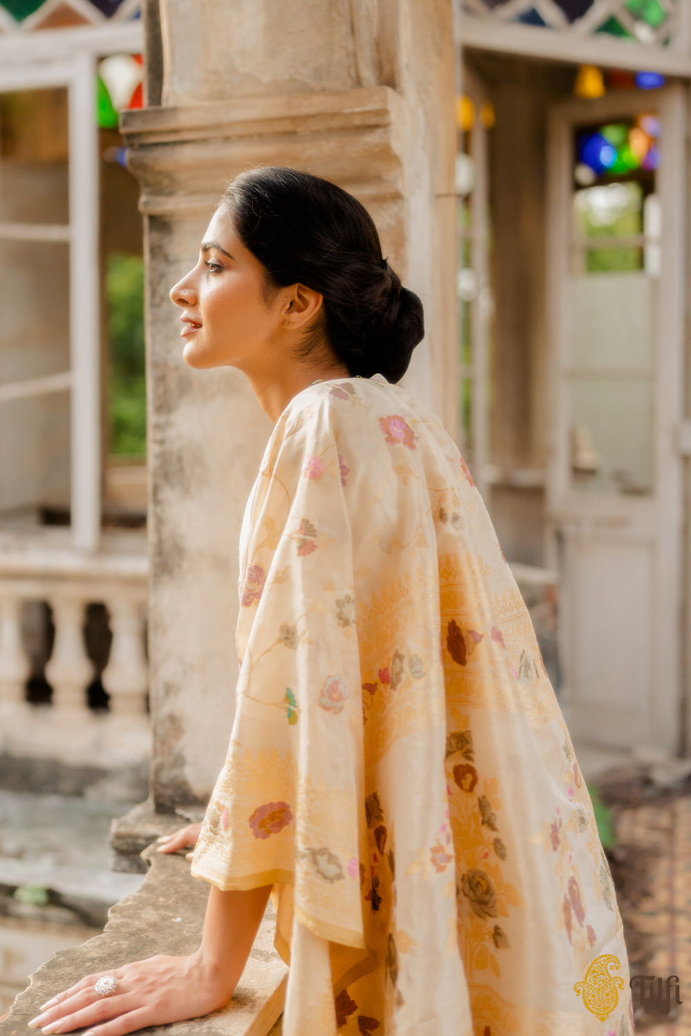 &#39;Urja&#39; Off-white Pure Katan Silk Tissue Jangla Banarasi Handloom Saree