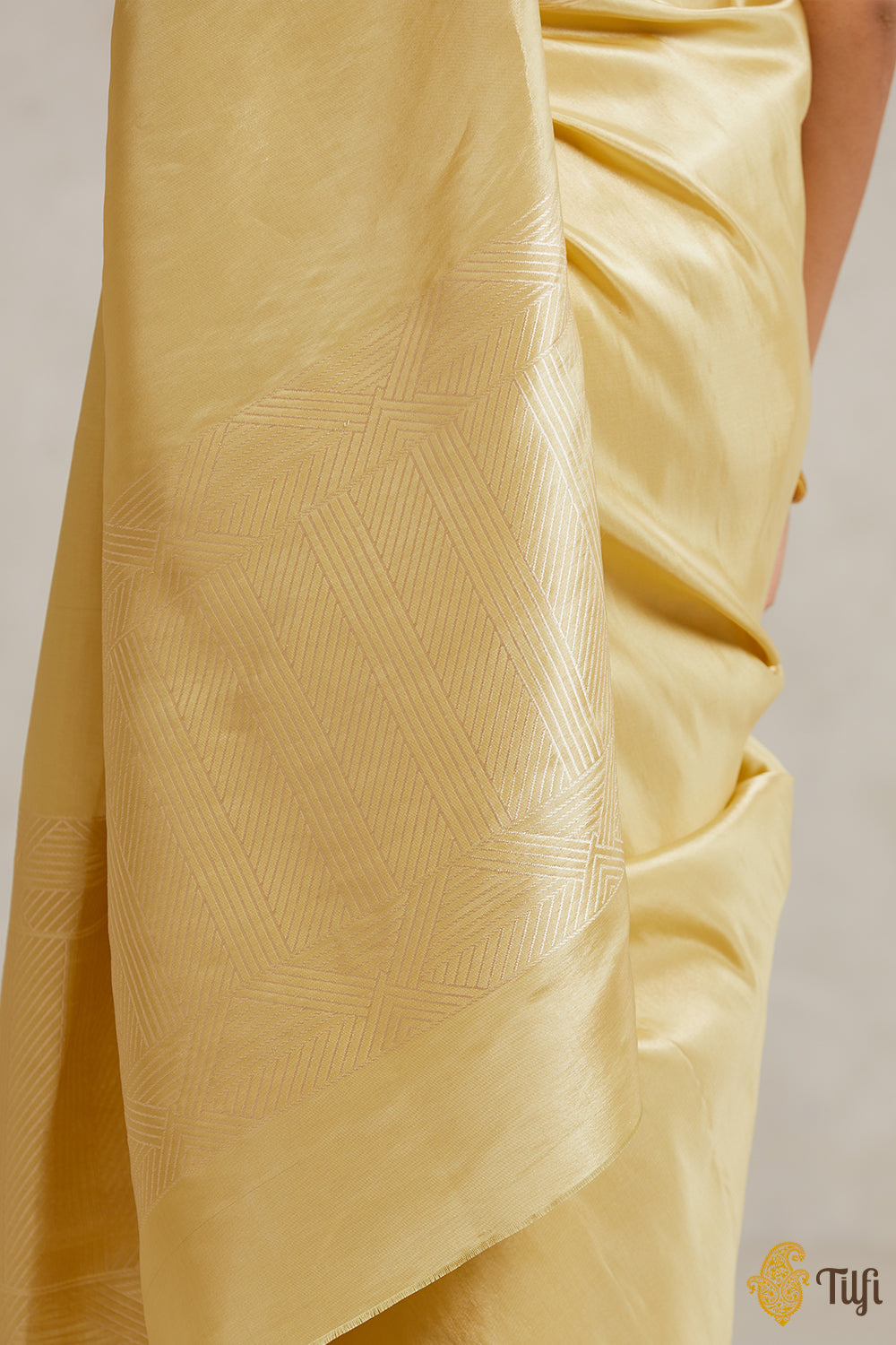Zest Yellow-Gold Pure Ektara Silk Tissue Banarasi Handloom Saree