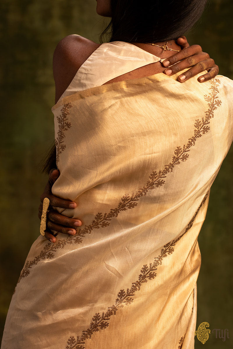 Beige-Gold Pure Ektara Silk Tissue Banarasi Handloom Saree