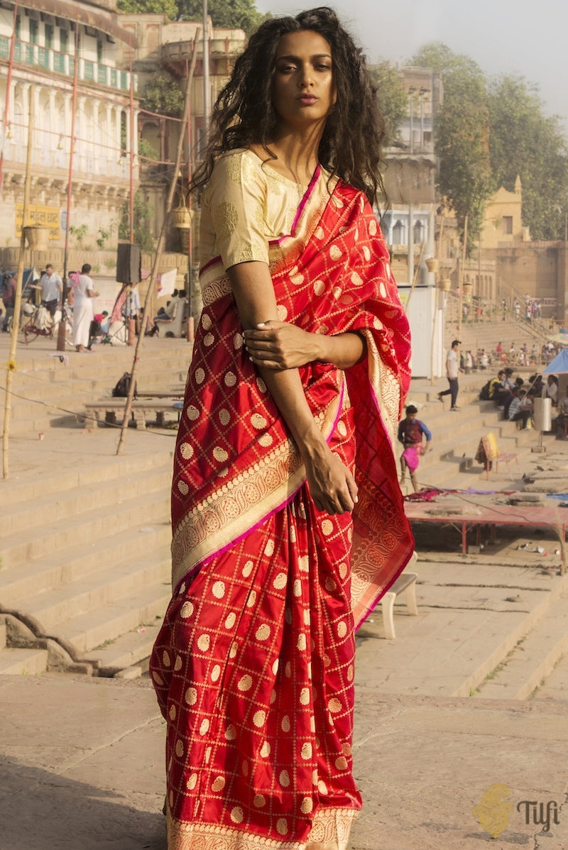 &#39;Ragini&#39; Red Pure Katan Silk Banarasi Handloom Saree