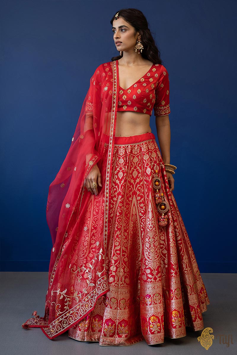 &#39;Bahaar&#39; Red Pure Katan Silk Banarasi Handloom Lehenga Set