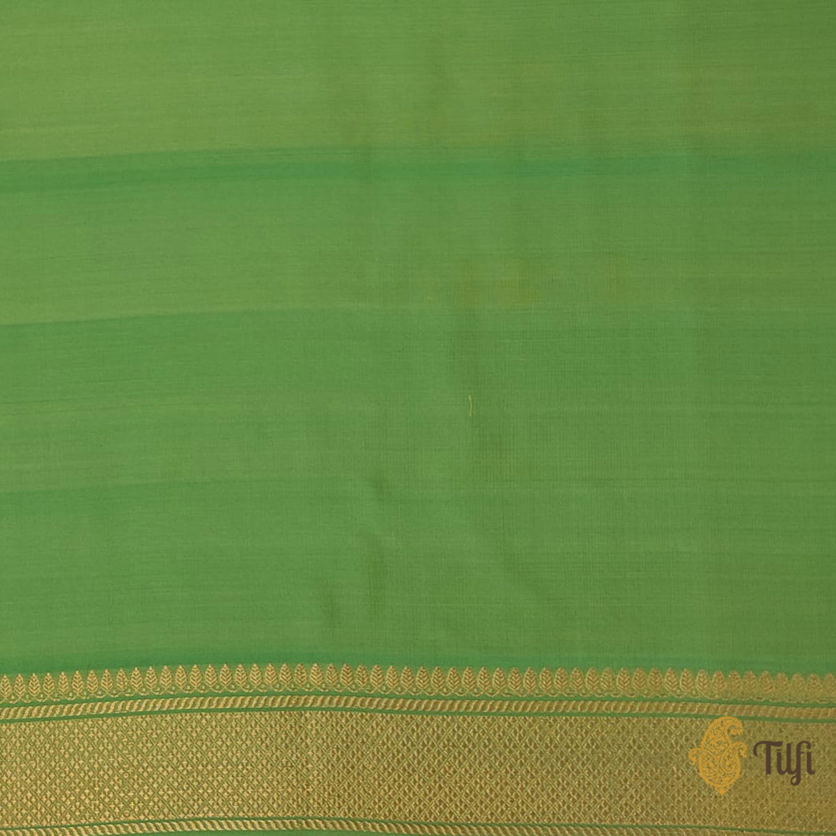 &#39;Vedika&#39; Yellow-Green Pure Katan Silk Banarasi Handloom Saree