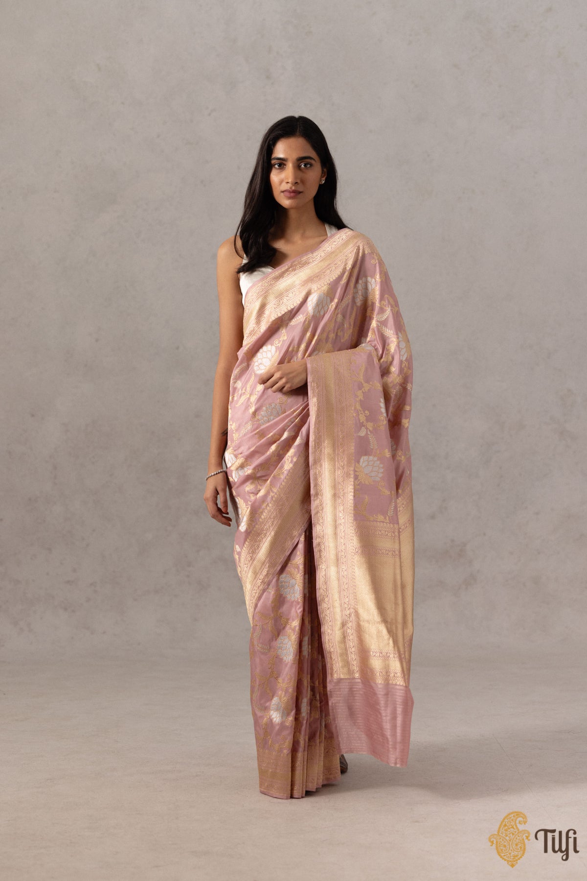Pre-Order: &#39;Suvarna&#39; Pink Pure Katan Silk Georgette Banarasi Handloom Saree