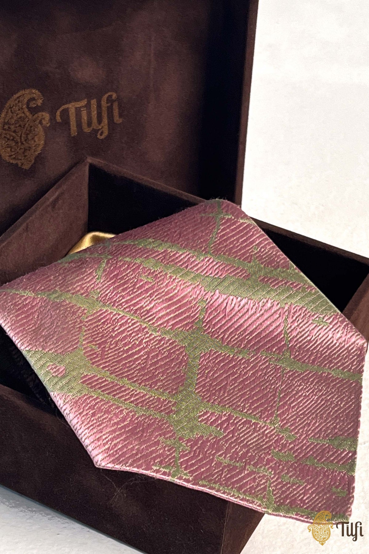 Pink Handwoven Katan Silk Tie
