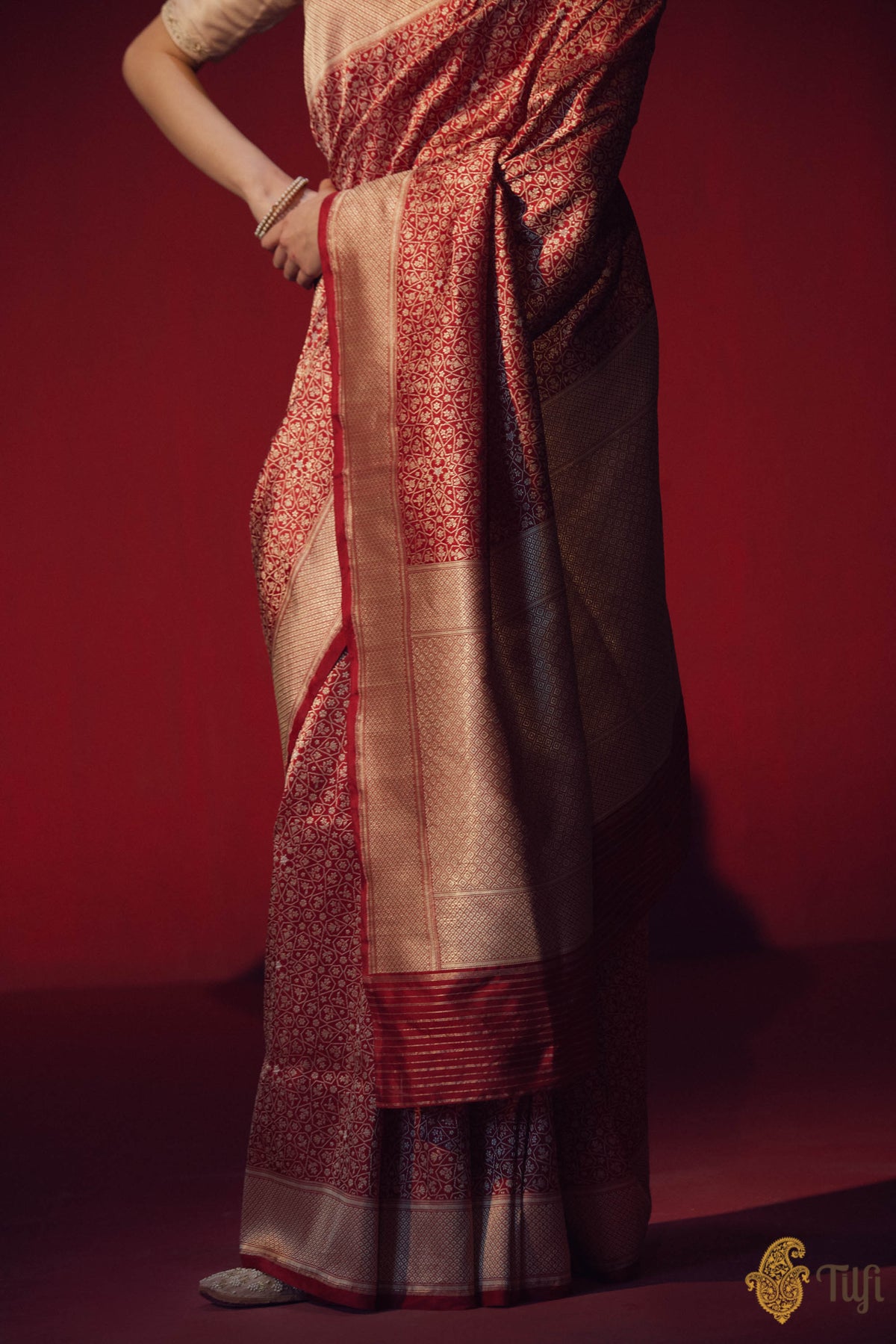 Pre-Order: &#39;Zohra&#39; Maroon Pure Katan Silk Banarasi Handloom Saree