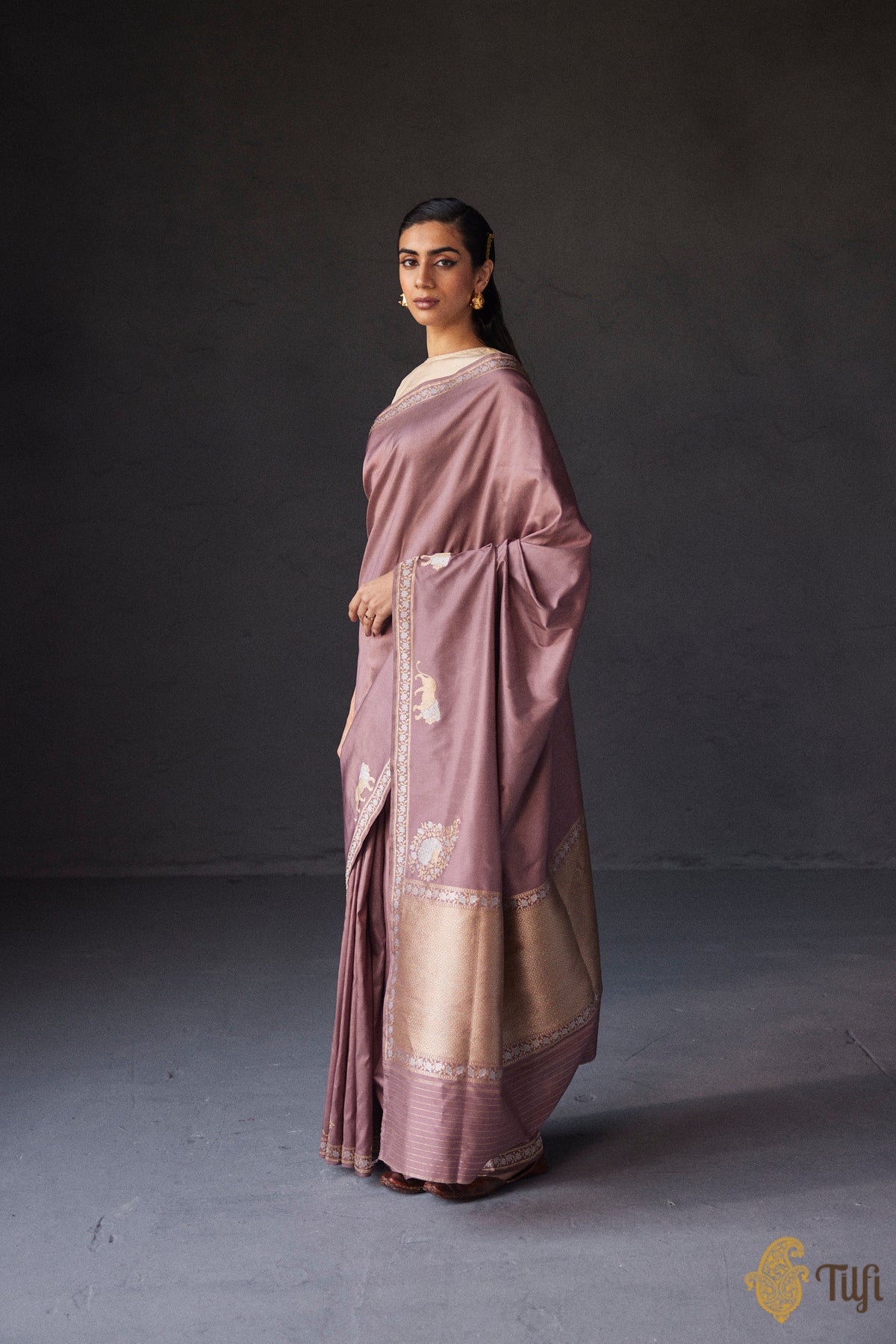 Pre-Order: Nude Pink Pure Katan Silk Banarasi Shikargah Handloom Saree