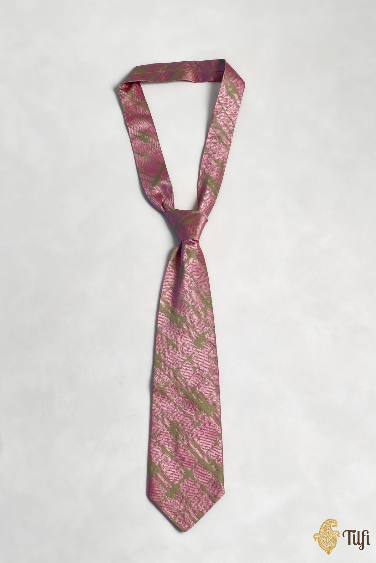 Pink Handwoven Katan Silk Tie