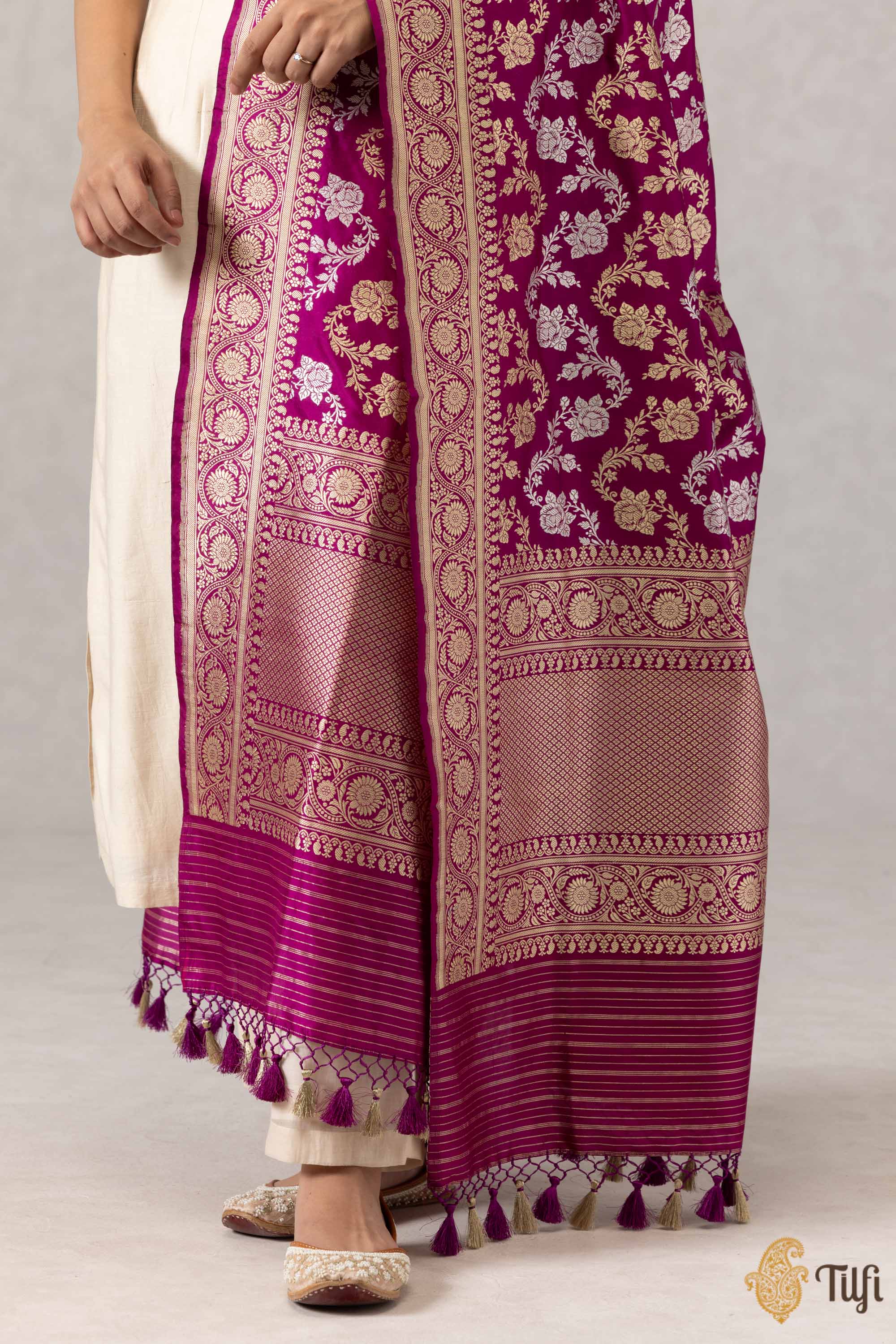 Magenta Pure Katan Silk Banarasi Handloom Jangla Dupatta - Tilfi