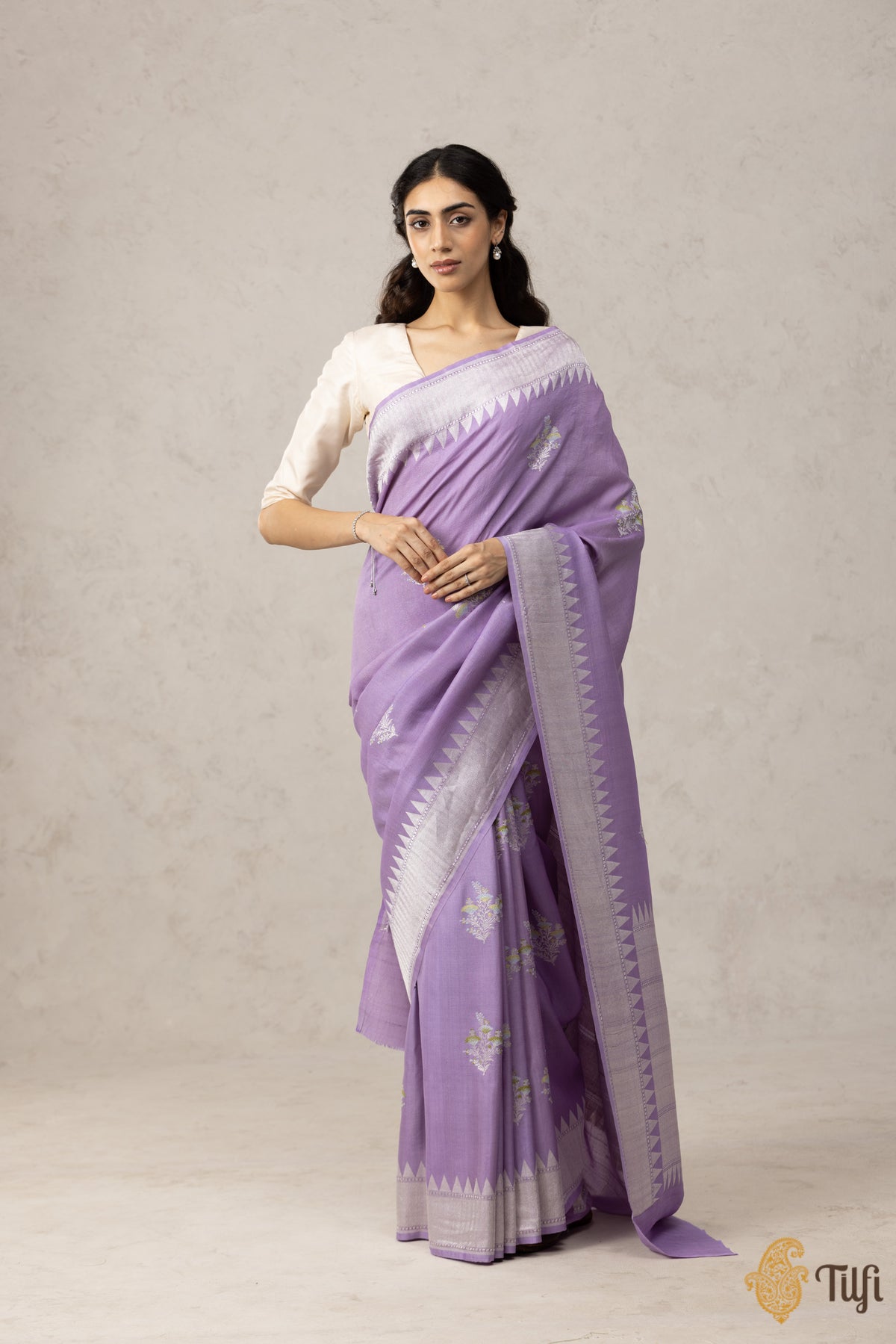 Pre-Order: Lavender Pure Tussar Georgette Silk Banarasi Handloom Saree