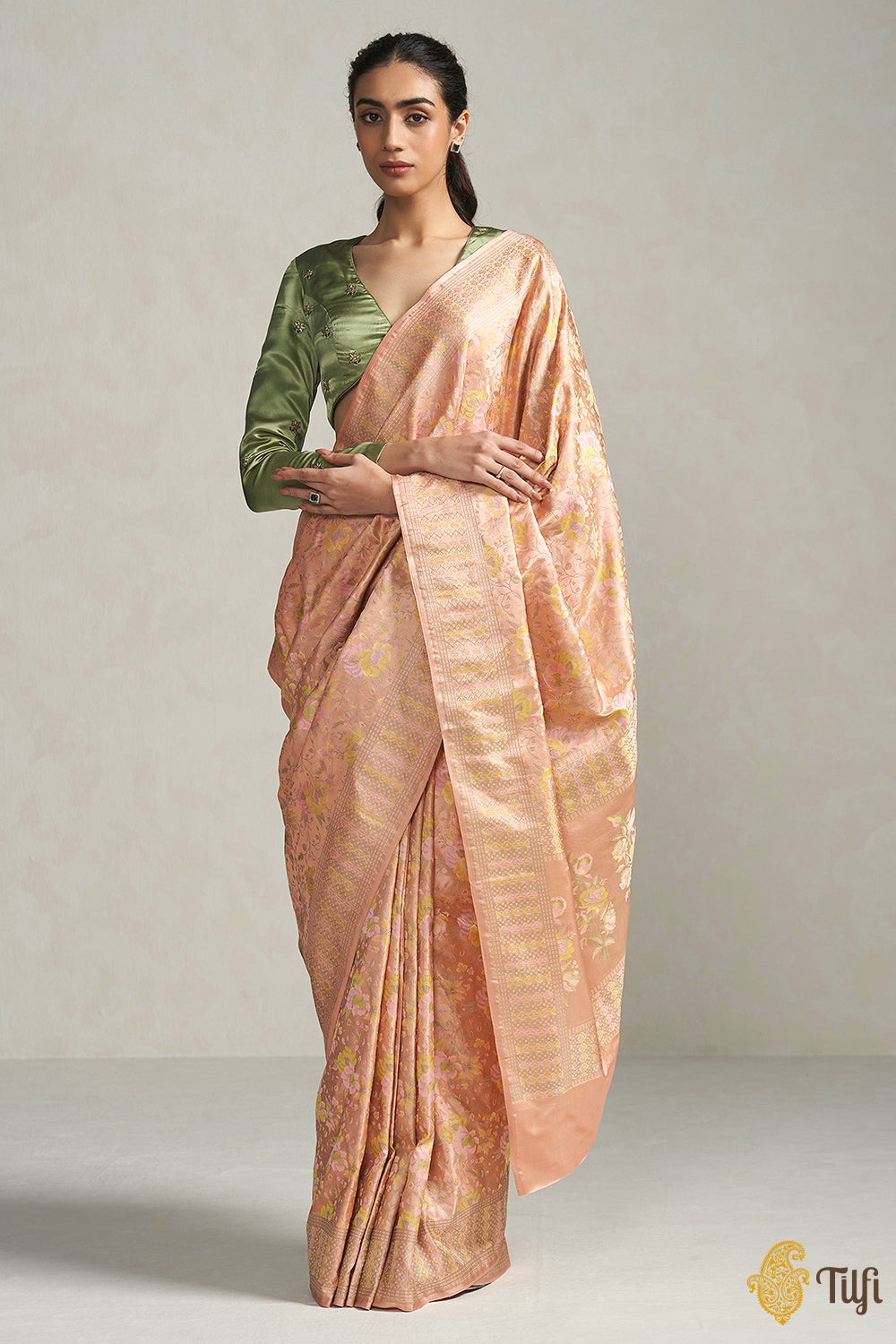 &#39;Kaveri&#39; Light Peach Pure Soft Satin Silk Banarasi Handloom Saree