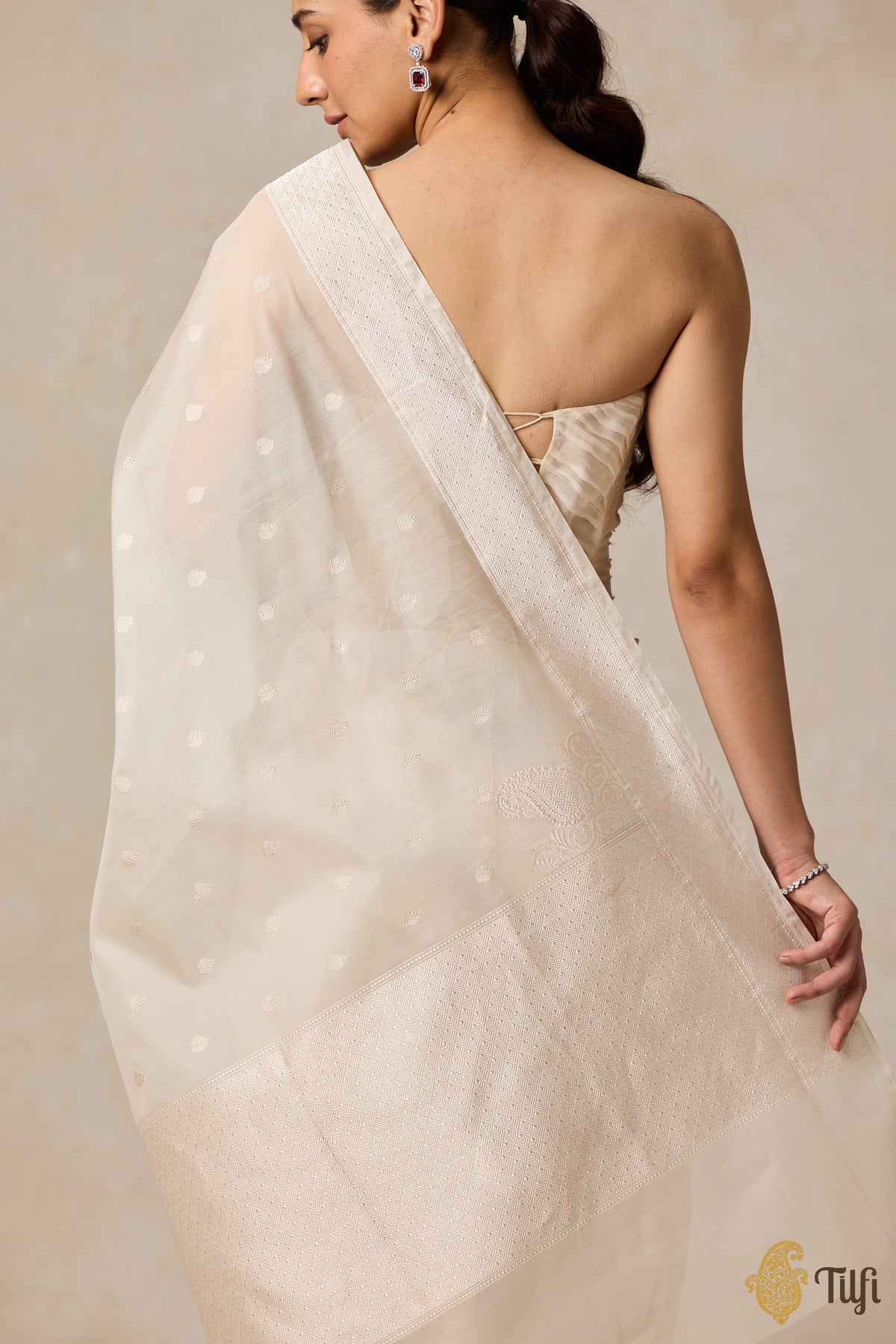 Pre-Order: Off-White Pure Kora by Cotton Banarasi Handloom Saree