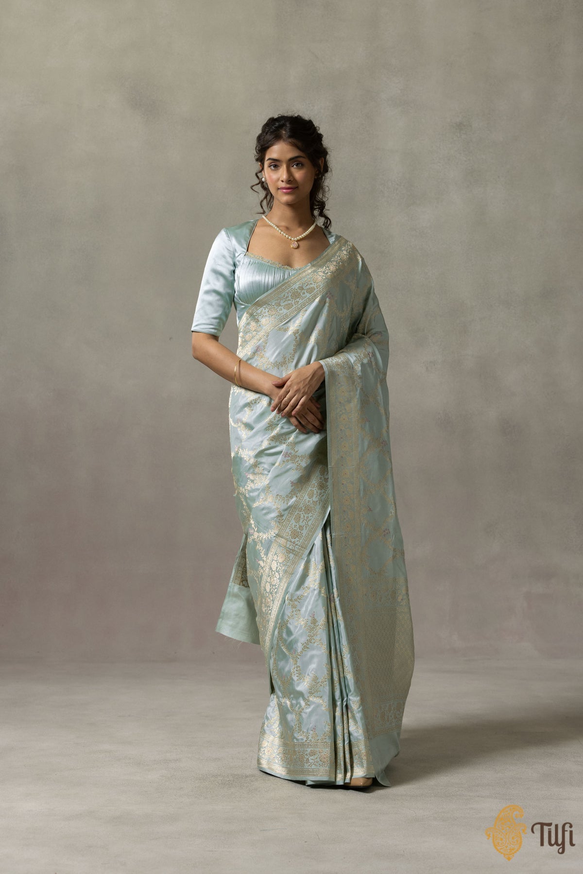 &#39;Anne&#39; Light Blue Pure Katan Silk Banarasi Handloom Saree