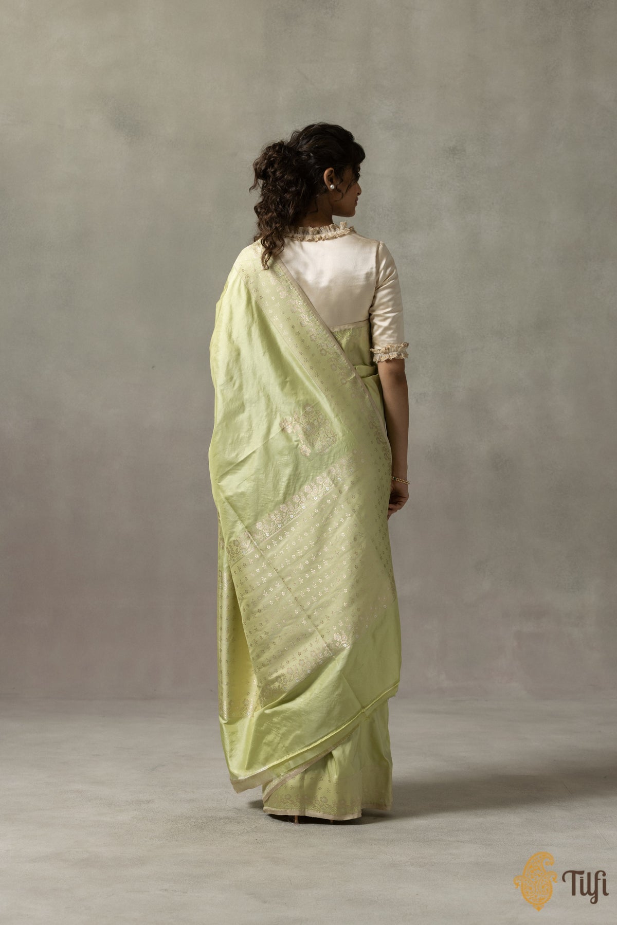 &#39;Isabelle&#39; Pista Green Pure Katan Silk Banarasi Handloom Saree