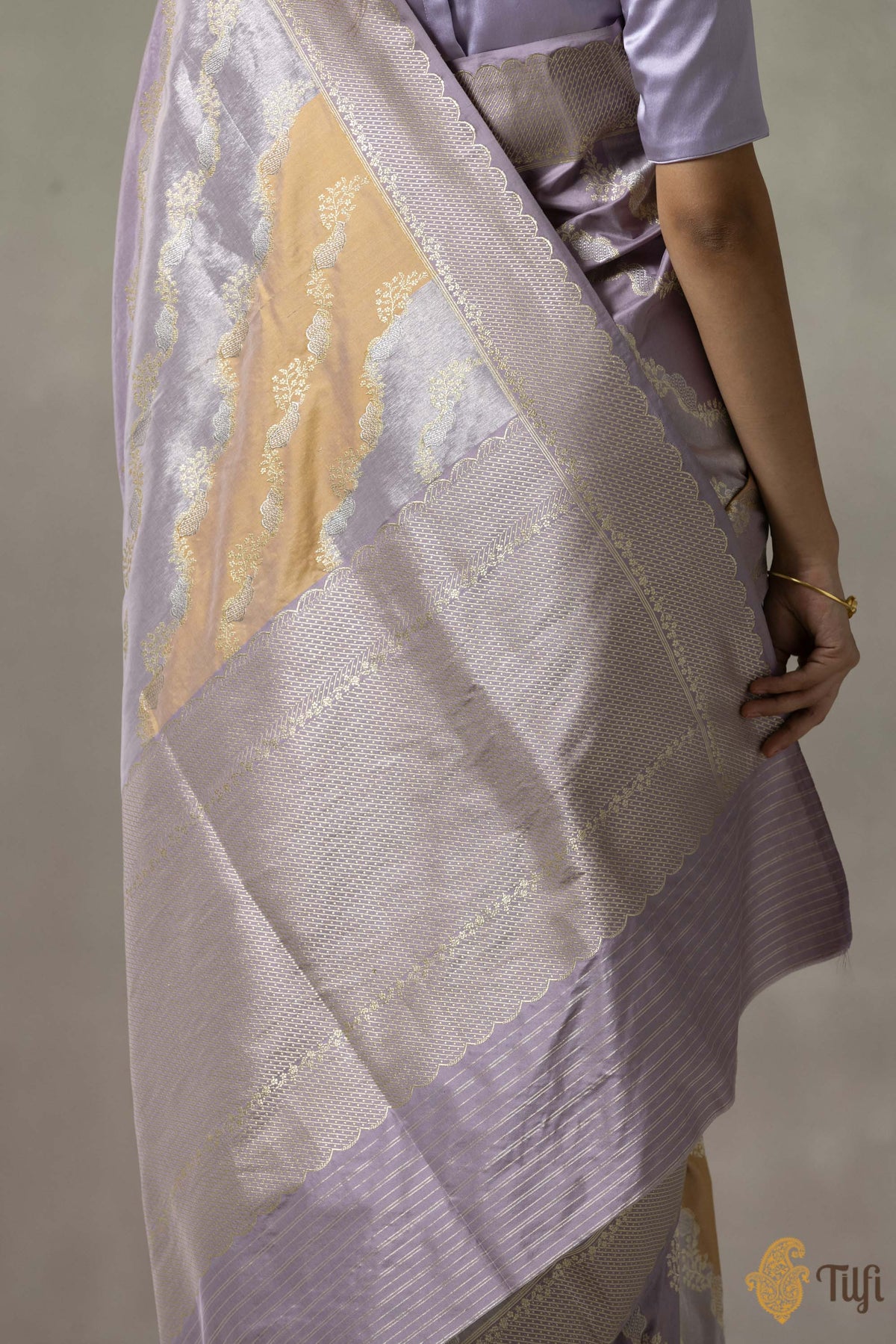 &#39;Gabrielle&#39; Lilac-Mustard Rangkat Pure Katan and Tissue Silk Banarasi Handloom Saree