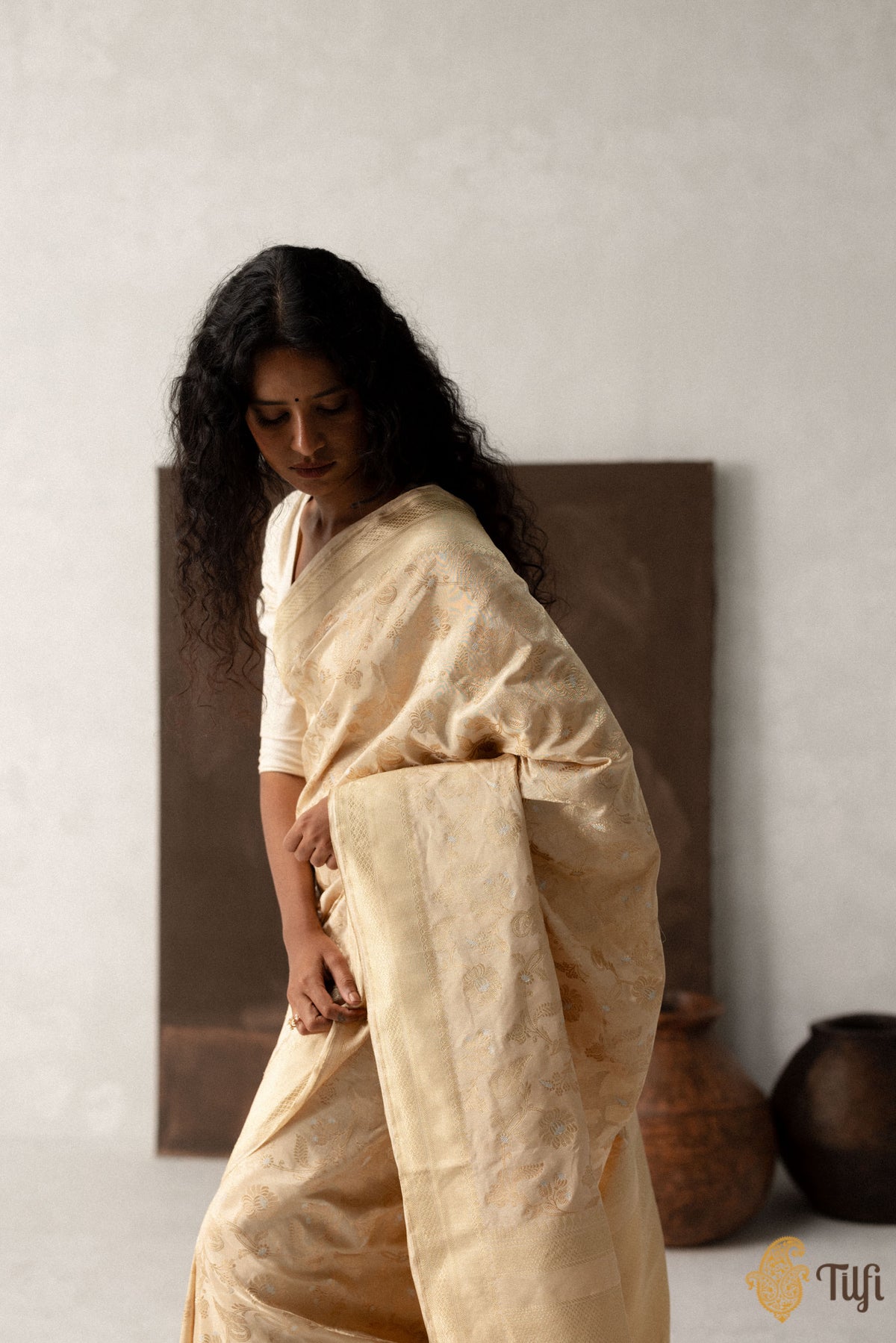 Gold Pure Katan Silk Tissue Banarasi Handloom Saree