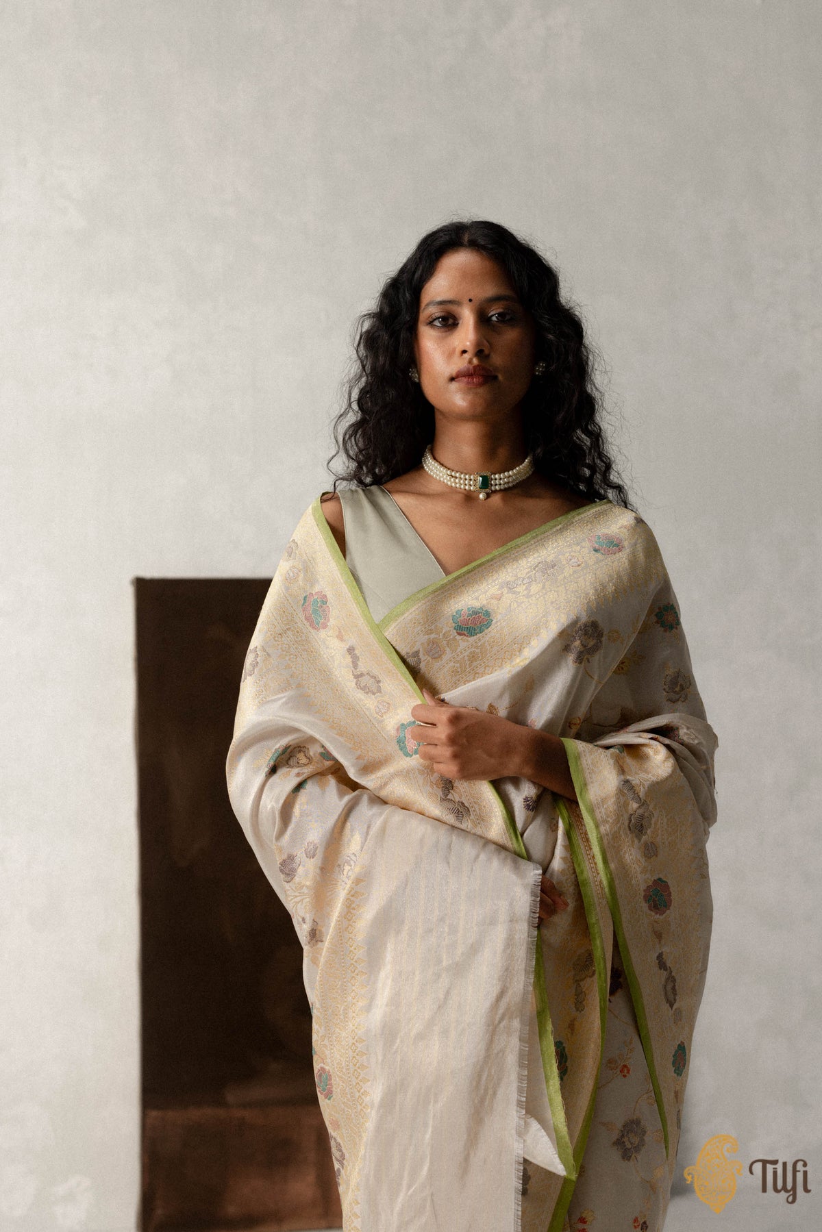 &#39;Urja&#39; Off-White Katan Silk by Tissue Kadwa Meena Jangla Saree