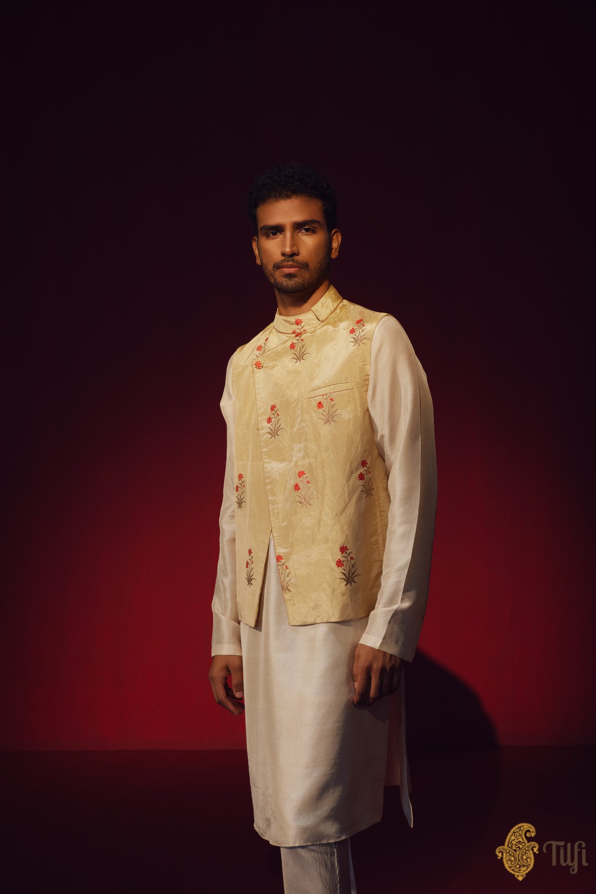 Gold Tissue Sadri with Off-white Kurta Suit Set