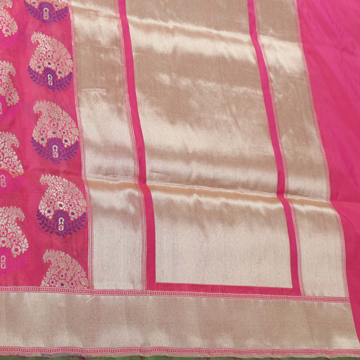 Peach-Rose Pink Pure Silk Georgette Handloom Banarasi Saree - Tilfi