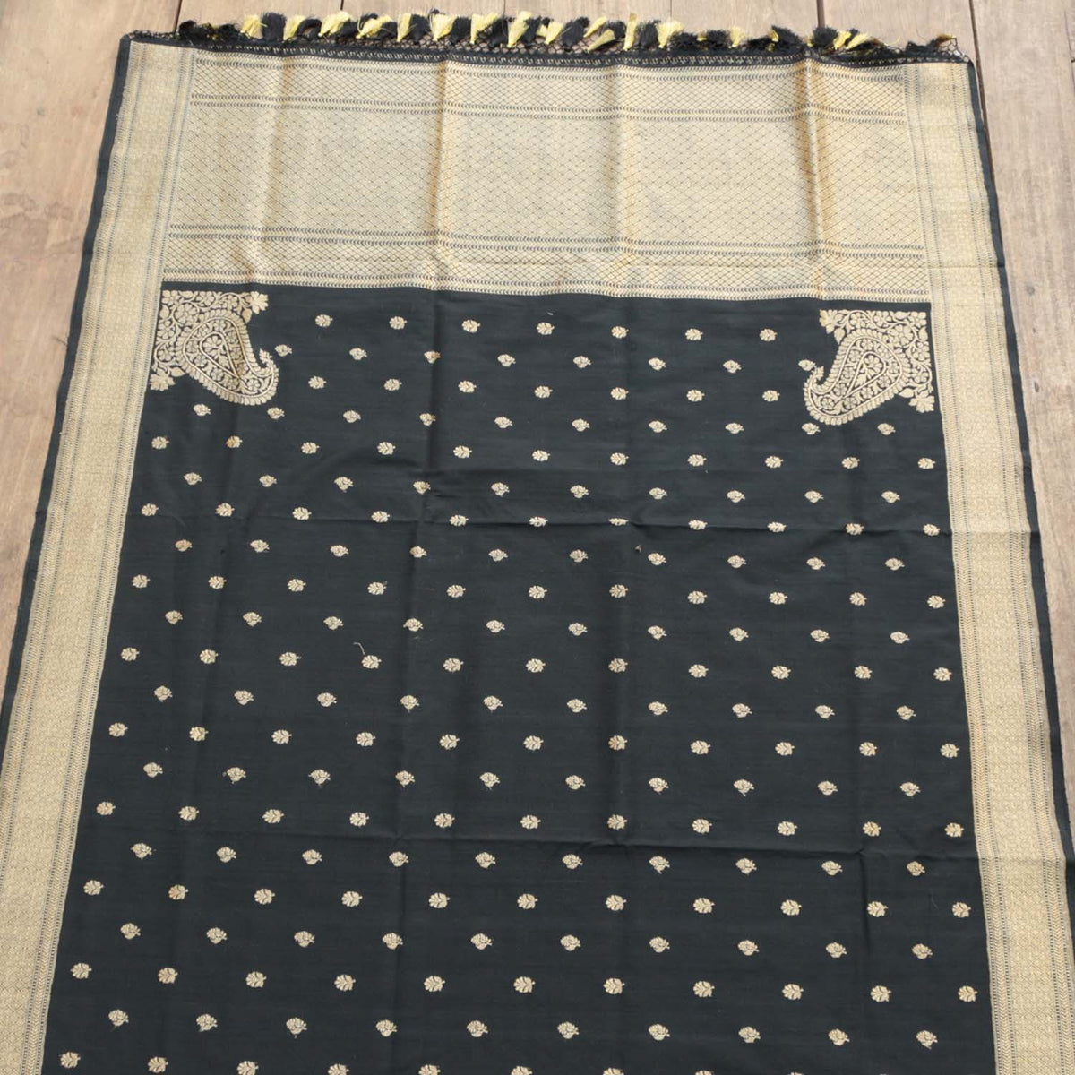 Black Pure Katan Silk Banarasi Handloom Dupatta - Tilfi - 2