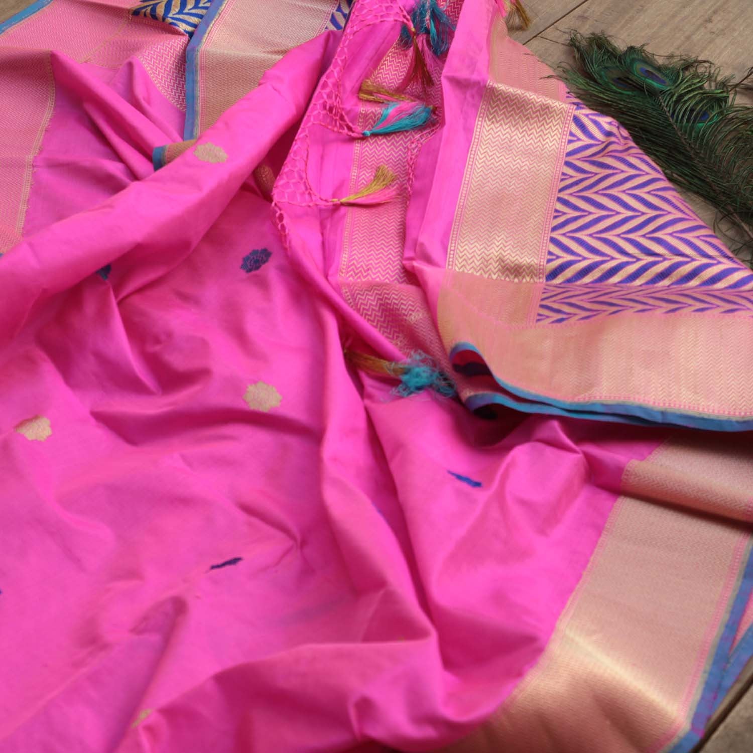 Fuschia Pink Pure Katan Silk Banarasi Handloom Dupatta - Tilfi