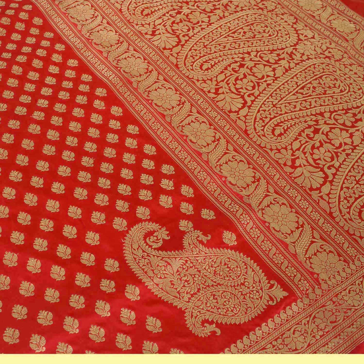 Red Pure Katan Silk Banarasi Handwoven Saree - Tilfi - 3