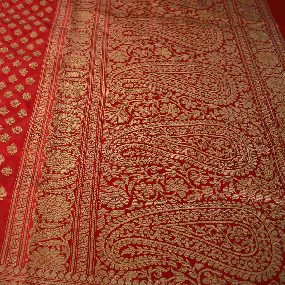 Red Pure Katan Silk Banarasi Handwoven Saree - Tilfi - 2