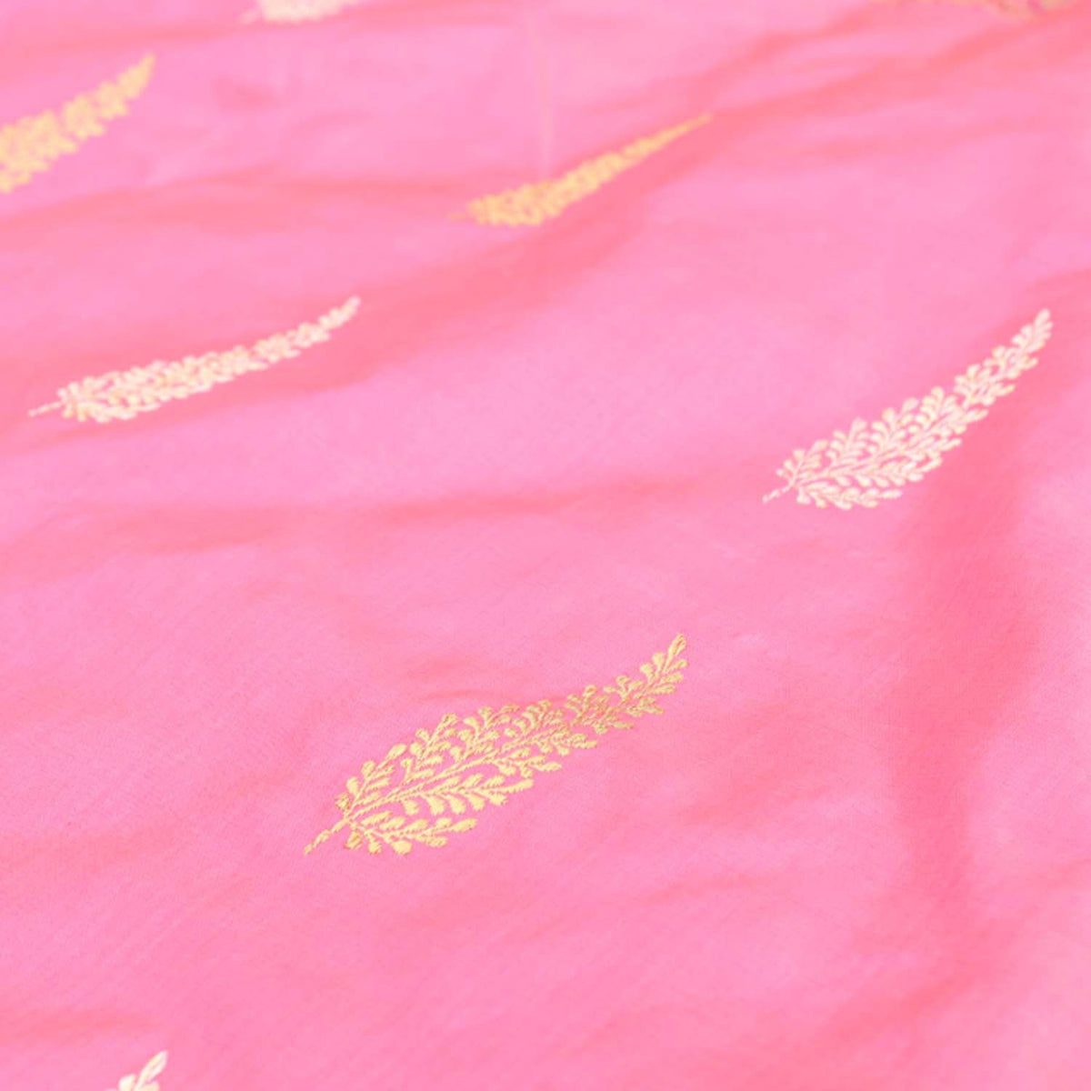 Peach-Rose Pink Pure Katan Silk Kadwa Banarasi Handloom Saree - Tilfi - 5