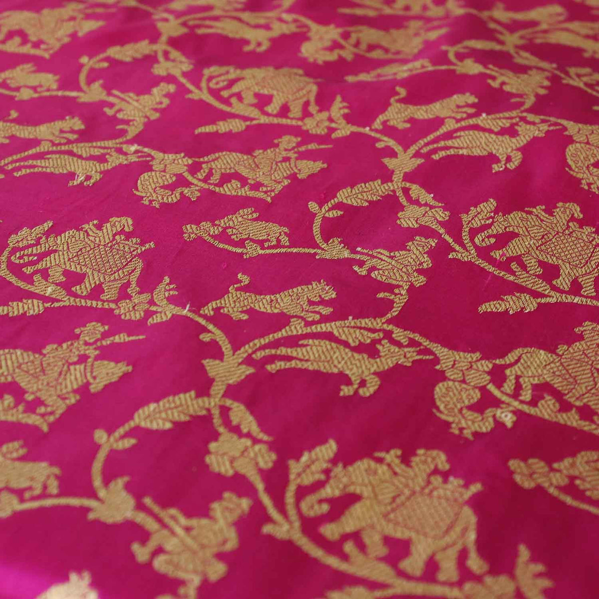 Magenta-Indian Pink Pure Katan Silk Banarasi Handloom Saree - Tilfi