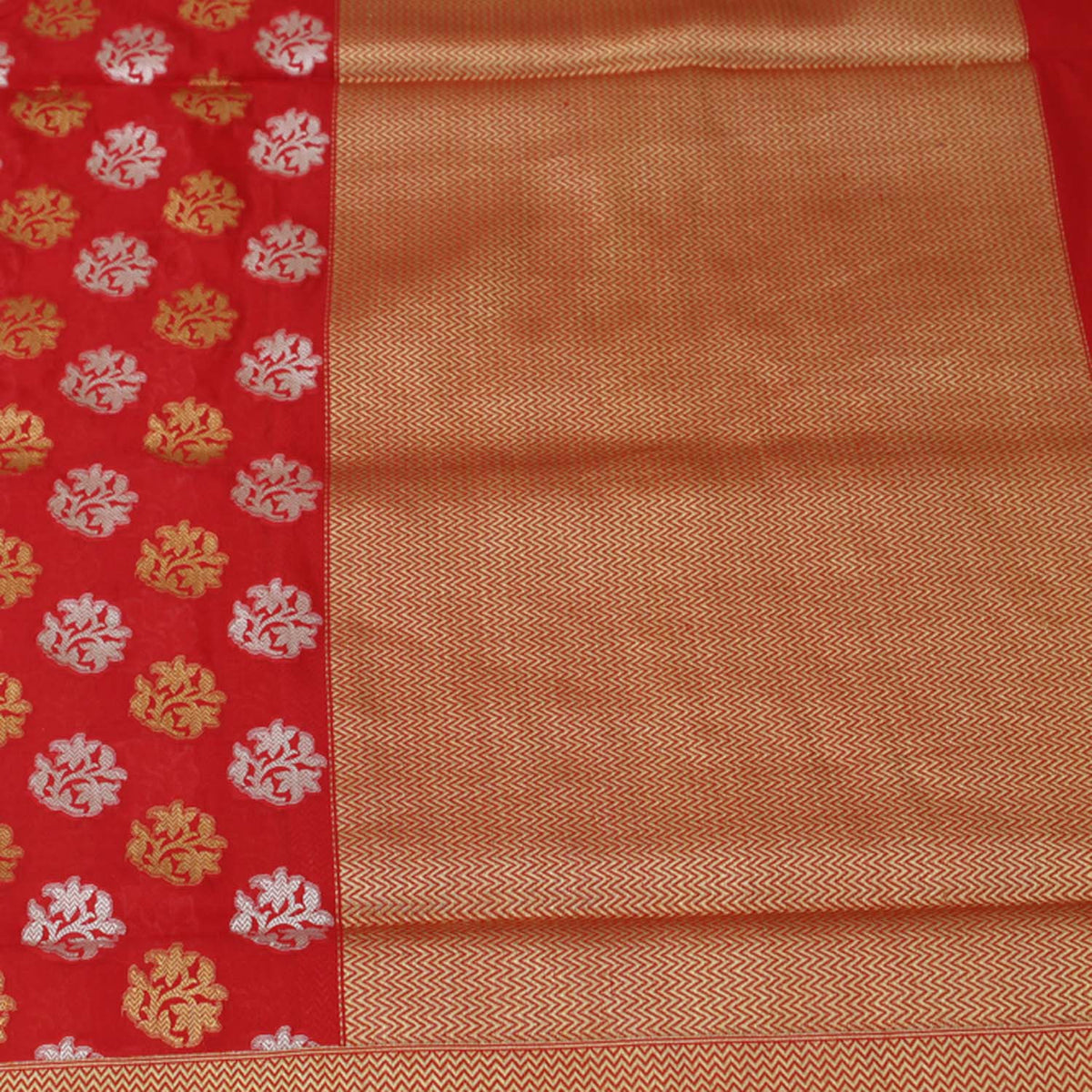 Red Pure Katan Silk Banarasi Handloom Saree - Tilfi - 2