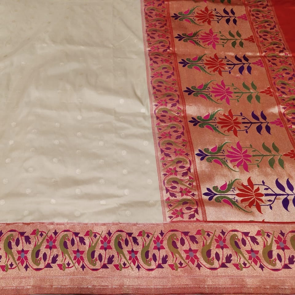 &#39;Kumud&#39; Beige-Red Pure Katan Silk Banarasi Paithani Handloom Saree