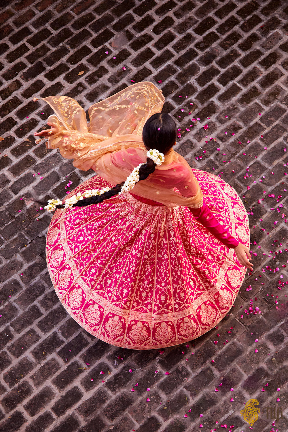 &#39;Indira&#39; Red-Rani Pink Pure Katan Silk Banarasi Handloom Lehenga Set