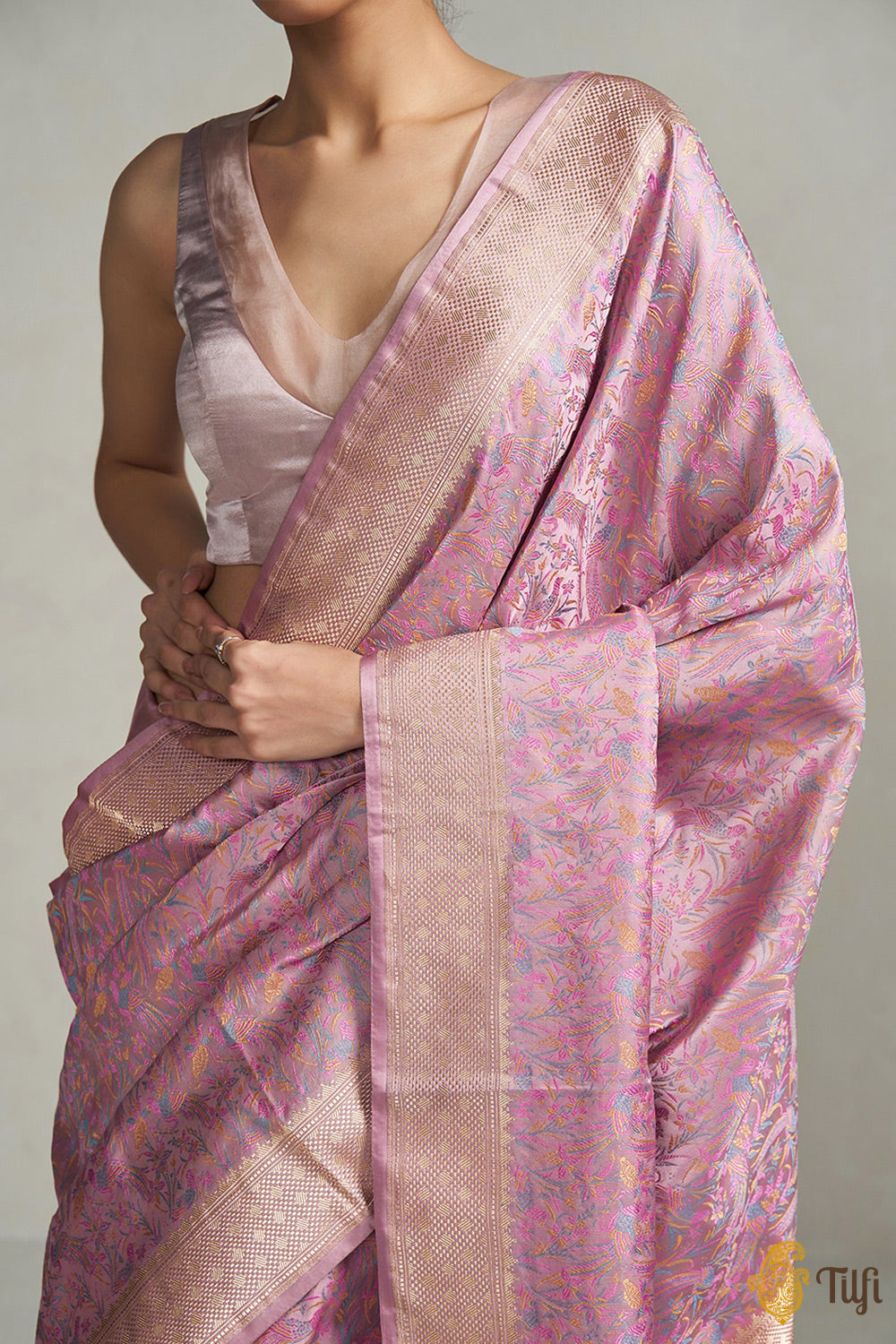 &#39;Hrutvi&#39; Pink Pure Soft Satin Silk Banarasi Handloom Saree