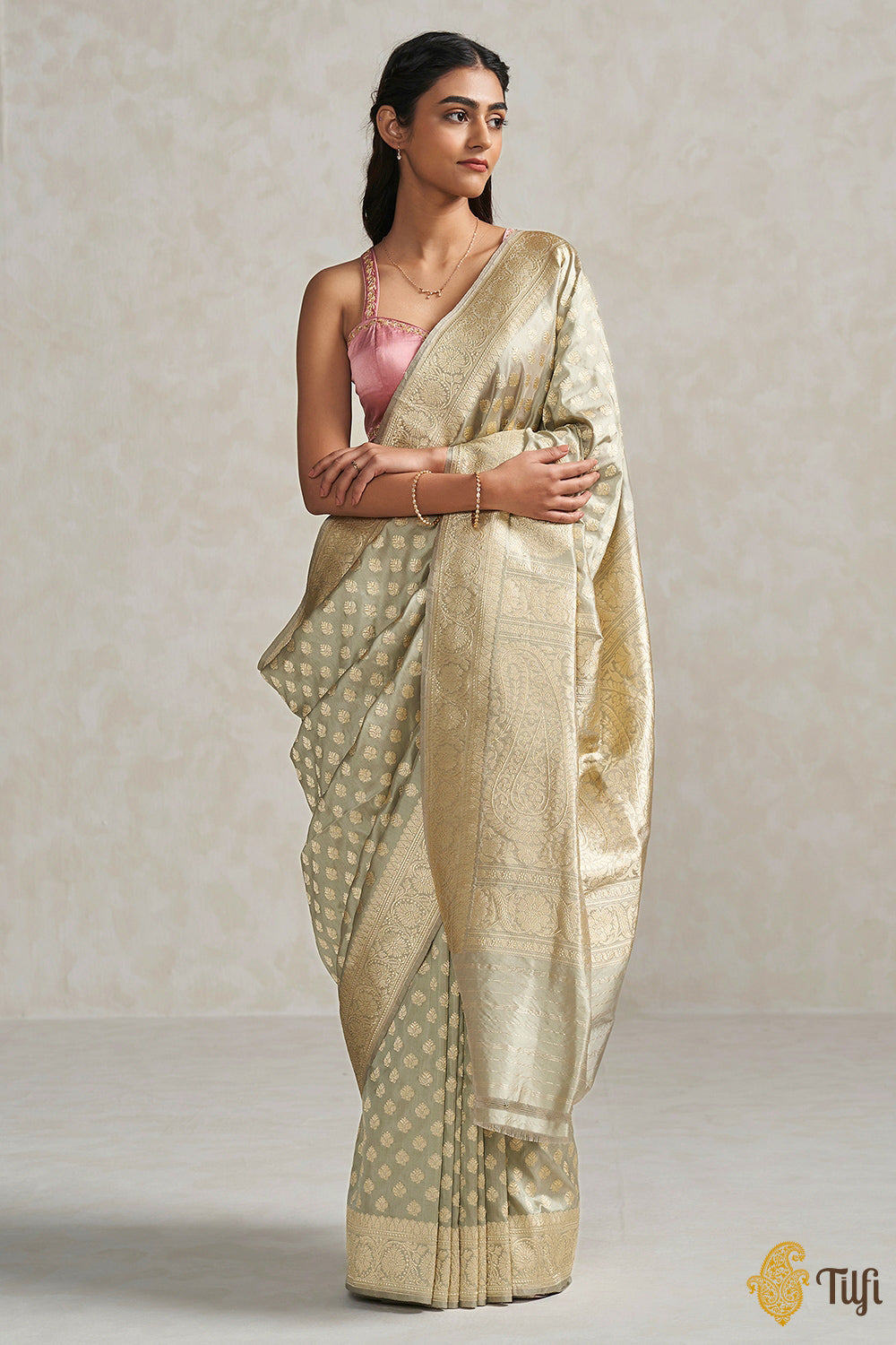&#39;Vidya&#39; Grey Pure Katan Silk Banarasi Handloom Saree