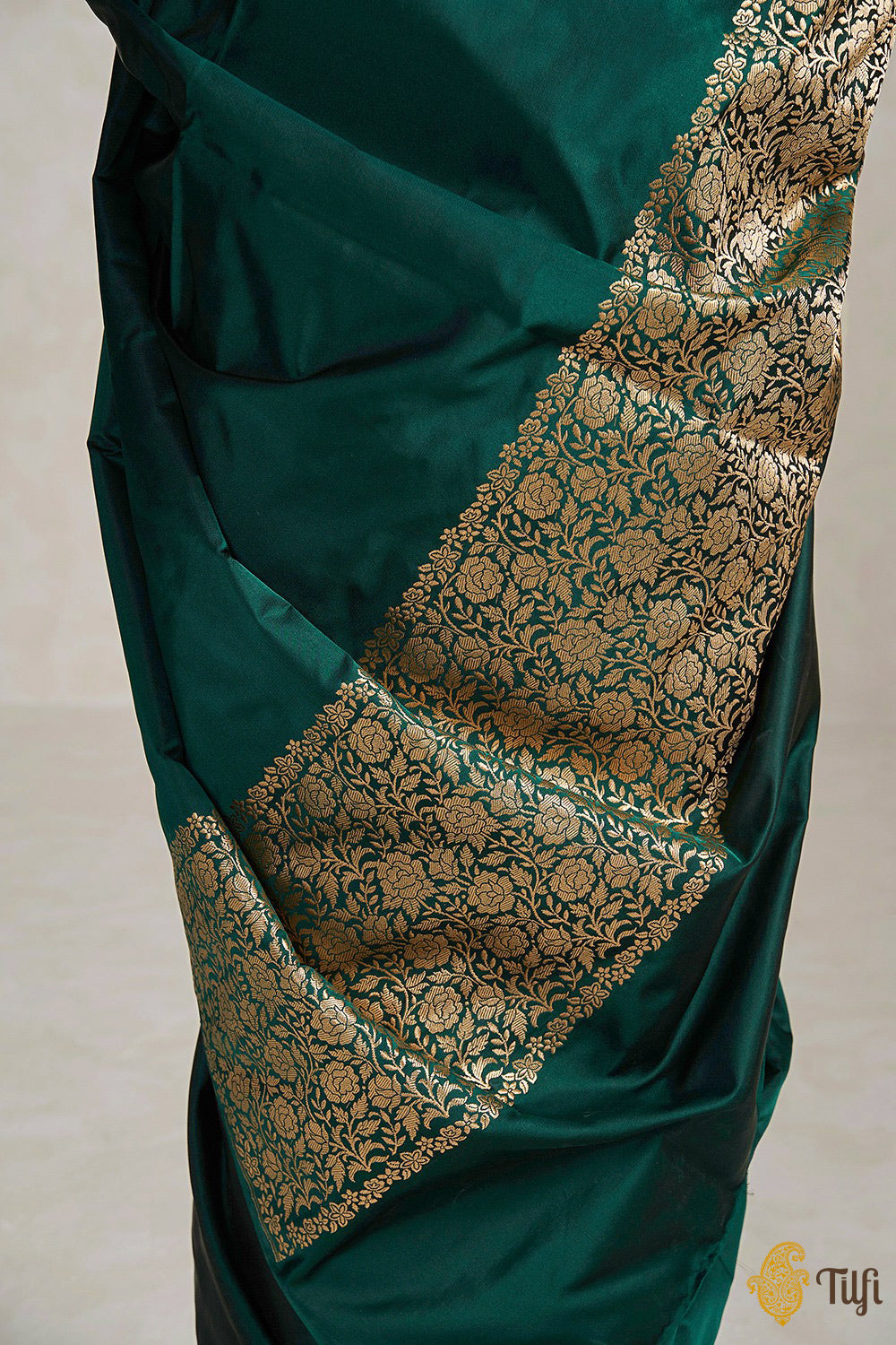 Pre-Order: Bottle Green Pure Soft Satin Silk Banarasi Handloom Saree
