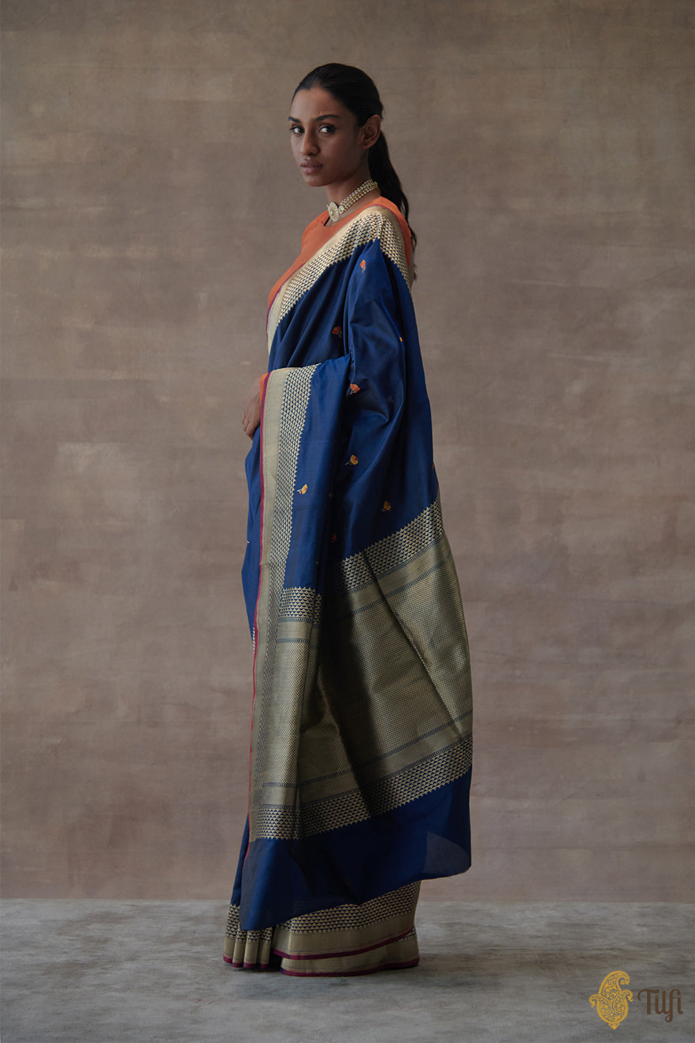 &#39;Madhavi&#39; Midnight Blue Pure Katan Silk Banarasi Handloom Saree