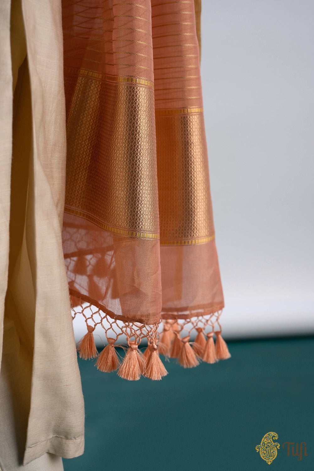 Rosy Pink Pure Cotton Silk Tissue Banarasi Handloom Dupatta