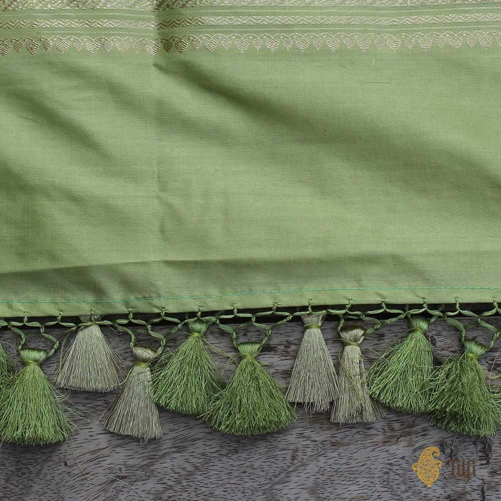 Pista Green Pure Katan Silk Banarasi Kadwa Handloom Dupatta