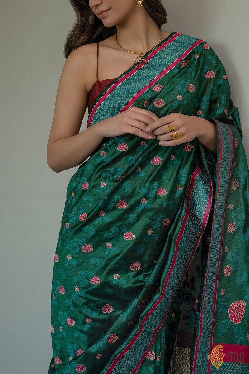 &#39;Deodar&#39; Dark Green Pure Katan Silk Banarasi Handloom Saree
