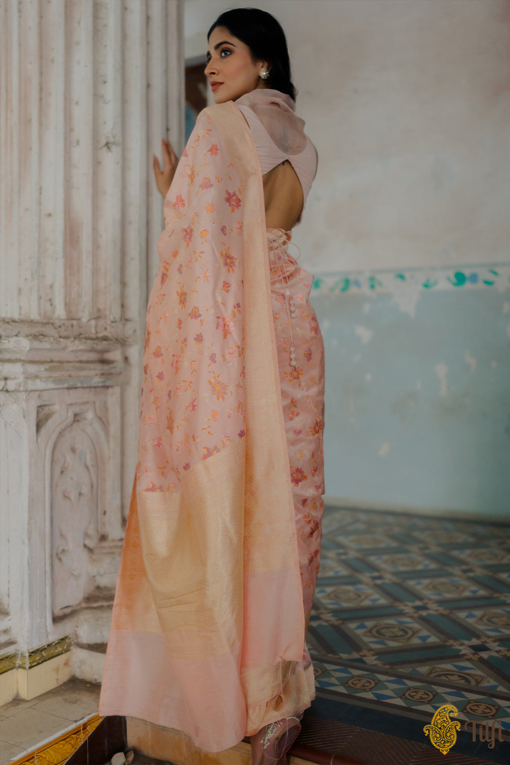 &#39;Pavitra&#39; Soft Peach Pure Katan Silk Real Zari Banarasi Handloom Saree