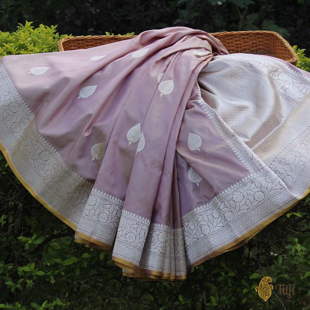 Off-White-Light Mauve Pure Katan Silk Handloom Banarasi Saree